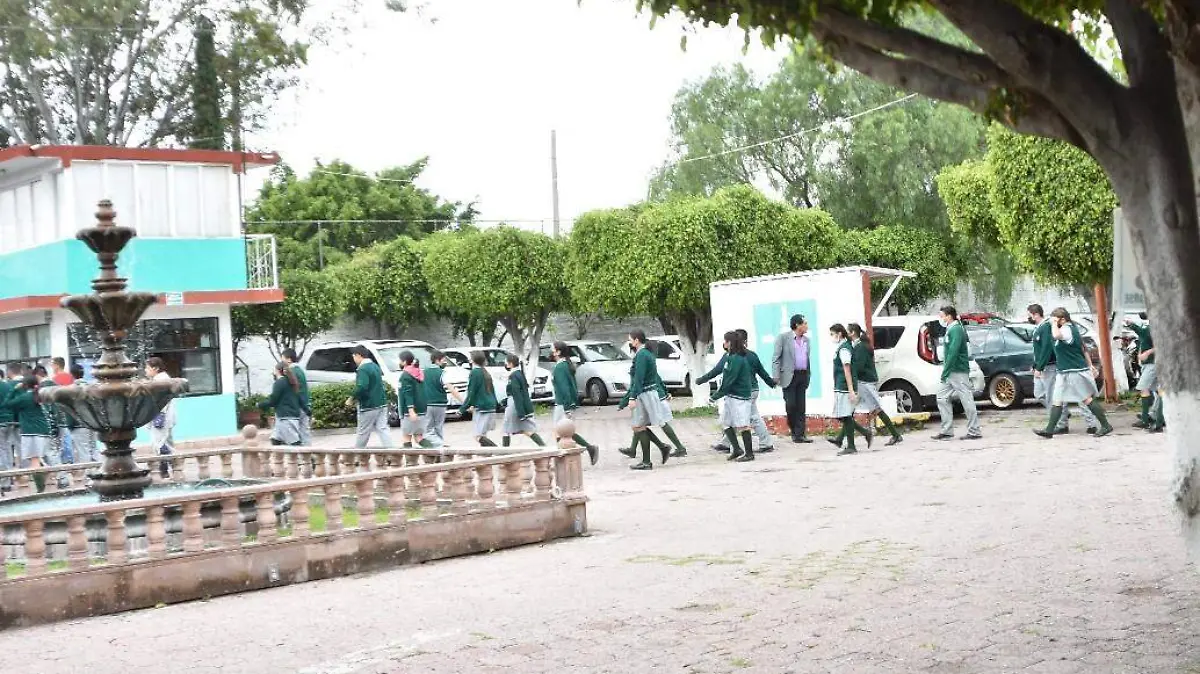 Realiza recorridos Seguridad Pública en escuelas de Salamanca a través del dispositivo “Escuela Segura” (1)